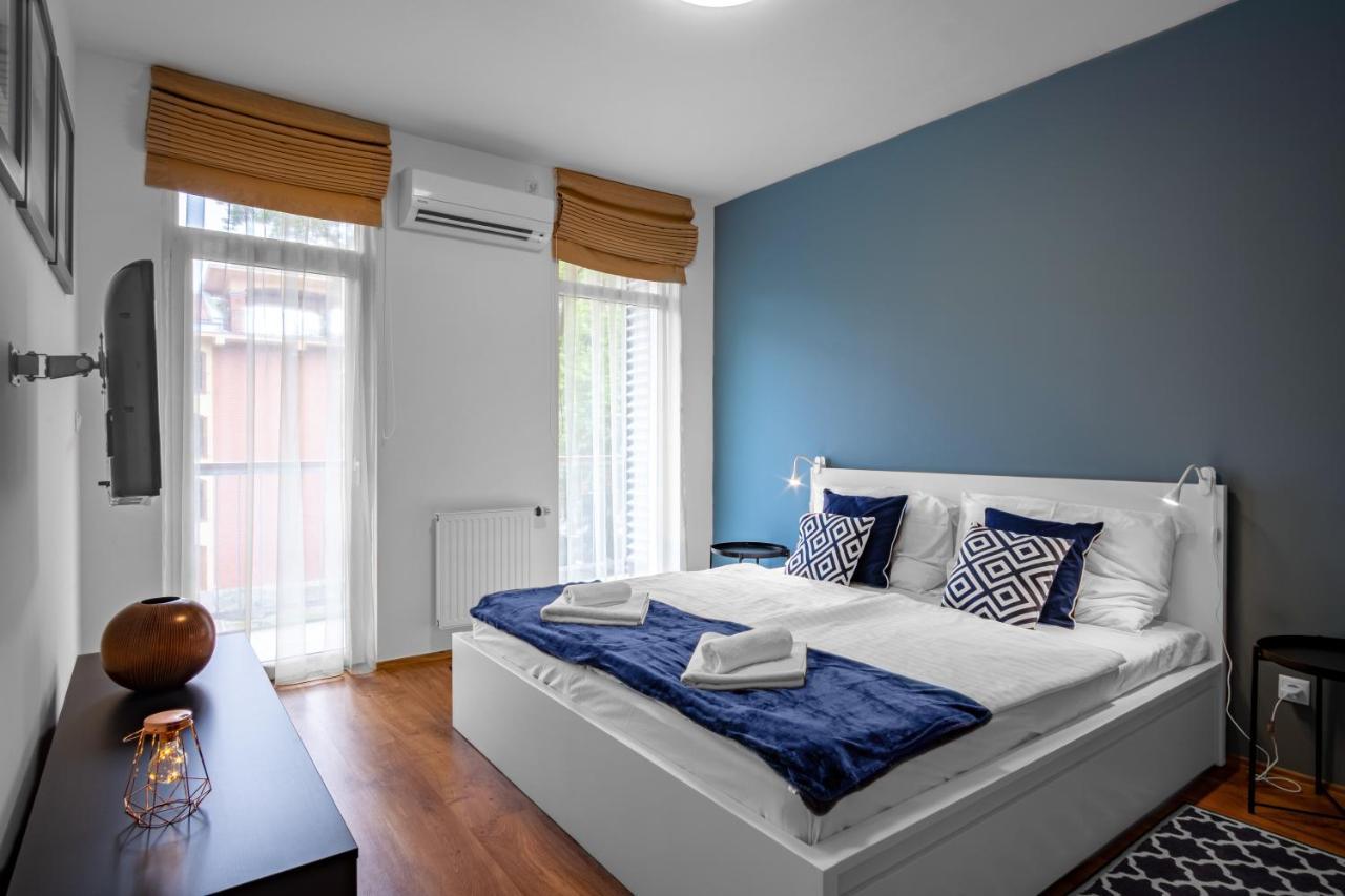 Mf Villa Azur Wellness Apartment Siófok Extérieur photo